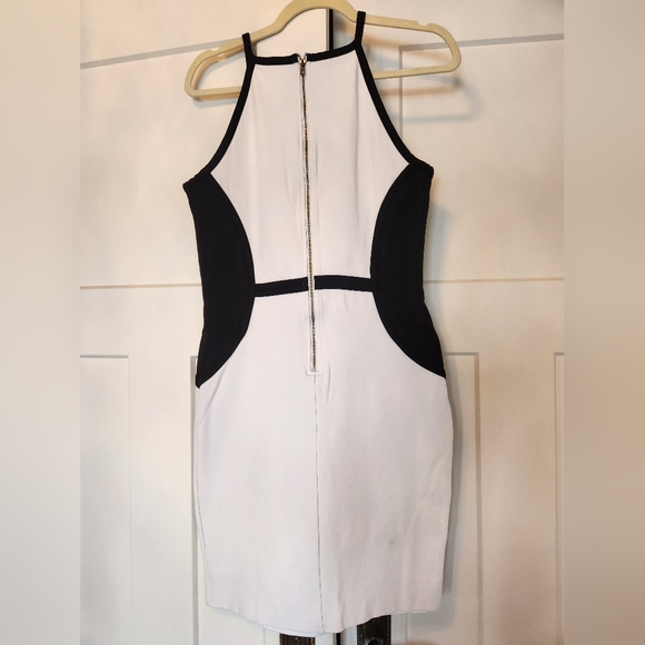 Banana Republic Factory Woman's Dress sz 6 Black White Sheath Bodycon Sleeveless - Picture 4 of 9